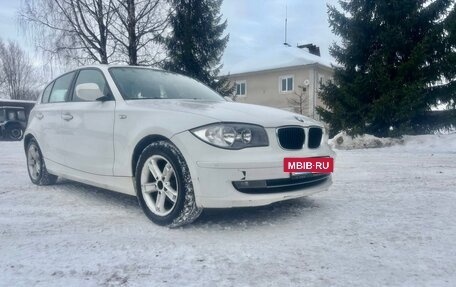 BMW 1 серия, 2010 год, 670 000 рублей, 3 фотография
