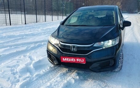 Honda Fit III, 2019 год, 1 330 000 рублей, 1 фотография