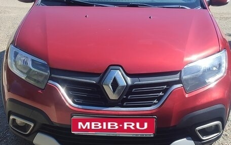 Renault Logan II, 2019 год, 1 400 000 рублей, 1 фотография