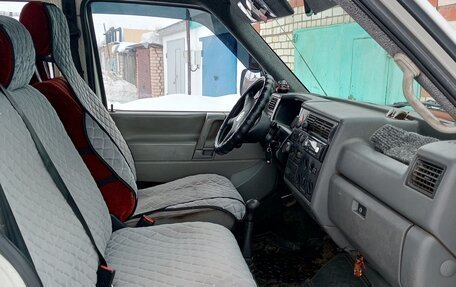 Volkswagen Transporter T4, 1998 год, 890 000 рублей, 5 фотография