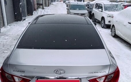 Hyundai Sonata VI, 2010 год, 1 090 000 рублей, 3 фотография