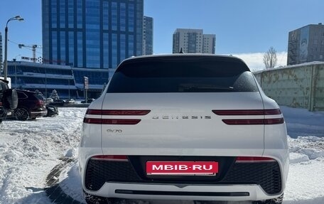 Genesis GV70, 2020 год, 6 300 000 рублей, 5 фотография