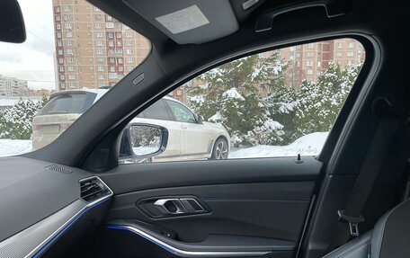 BMW 3 серия, 2019 год, 3 700 000 рублей, 24 фотография