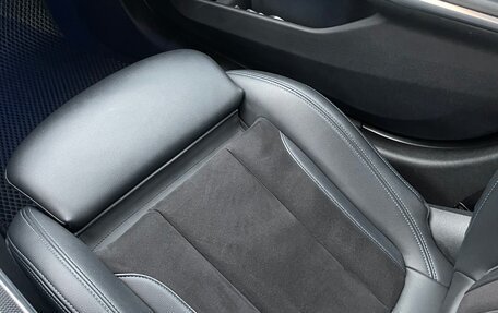 BMW 3 серия, 2019 год, 3 700 000 рублей, 32 фотография