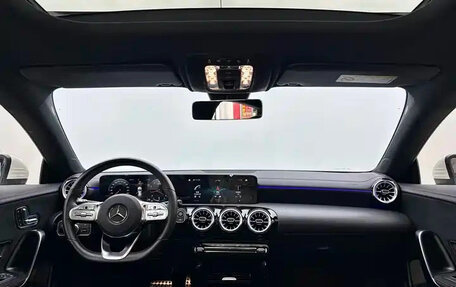 Mercedes-Benz CLA, 2021 год, 1 809 000 рублей, 8 фотография