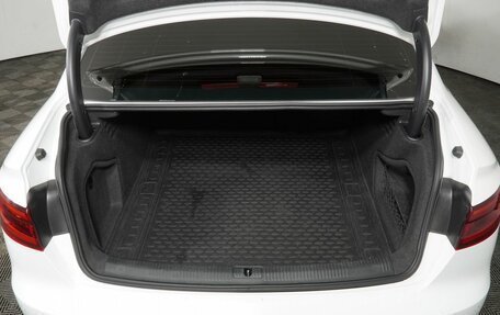 Audi A4, 2018 год, 1 750 000 рублей, 22 фотография