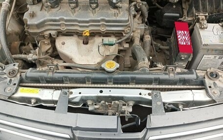 Nissan Wingroad III, 2003 год, 340 000 рублей, 3 фотография