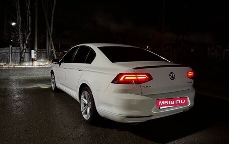 Volkswagen Passat B8 рестайлинг, 2016 год, 2 200 000 рублей, 5 фотография