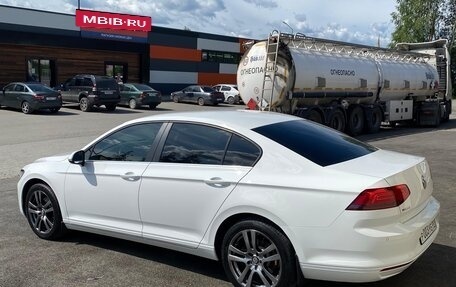 Volkswagen Passat B8 рестайлинг, 2016 год, 2 200 000 рублей, 7 фотография