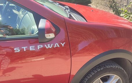 Renault Logan II, 2019 год, 1 400 000 рублей, 6 фотография