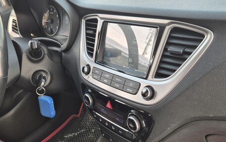 Hyundai Solaris II рестайлинг, 2020 год, 1 170 000 рублей, 24 фотография