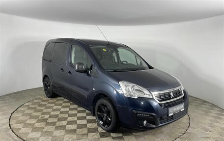 Peugeot Partner II рестайлинг 2, 2022 год, 2 350 000 рублей, 3 фотография