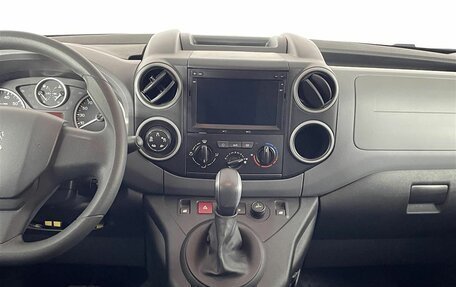 Peugeot Partner II рестайлинг 2, 2022 год, 2 350 000 рублей, 12 фотография