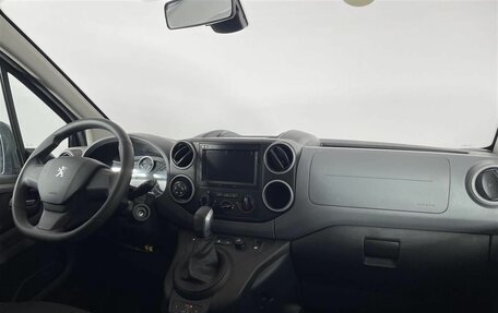 Peugeot Partner II рестайлинг 2, 2022 год, 2 350 000 рублей, 10 фотография