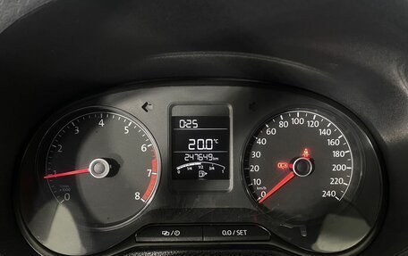 Volkswagen Polo VI (EU Market), 2016 год, 810 000 рублей, 14 фотография