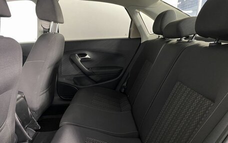 Volkswagen Polo VI (EU Market), 2016 год, 810 000 рублей, 13 фотография