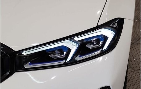 BMW 3 серия, 2023 год, 2 800 000 рублей, 17 фотография