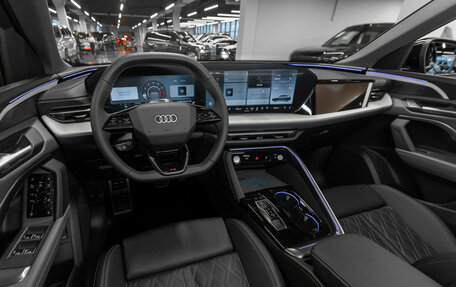 Audi Q5, 2025 год, 7 050 000 рублей, 7 фотография