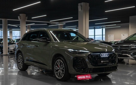 Audi Q5, 2025 год, 7 050 000 рублей, 2 фотография