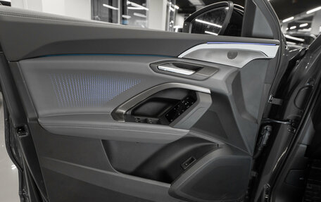 Audi Q5, 2025 год, 7 050 000 рублей, 23 фотография