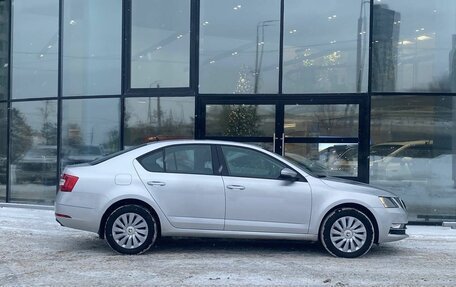 Skoda Octavia, 2019 год, 1 893 000 рублей, 3 фотография