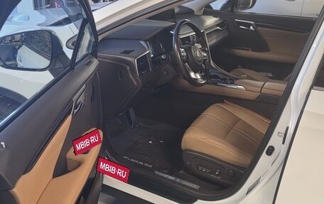 Lexus RX IV рестайлинг, 2016 год, 4 200 000 рублей, 5 фотография