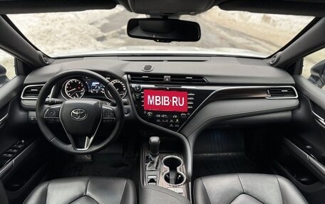 Toyota Camry, 2020 год, 2 990 000 рублей, 12 фотография