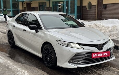 Toyota Camry, 2020 год, 2 990 000 рублей, 3 фотография