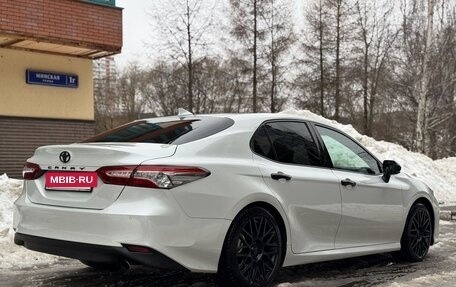 Toyota Camry, 2020 год, 2 990 000 рублей, 6 фотография