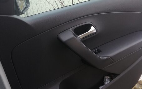 Volkswagen Polo VI (EU Market), 2017 год, 1 050 000 рублей, 11 фотография