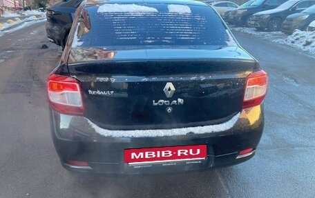 Renault Logan II, 2018 год, 899 999 рублей, 2 фотография