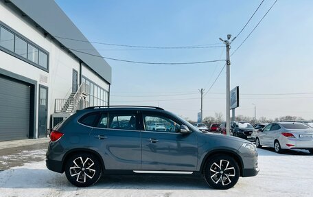 Brilliance V5 I рестайлинг, 2017 год, 1 299 999 рублей, 7 фотография