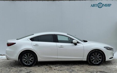 Mazda 6, 2021 год, 1 900 000 рублей, 4 фотография