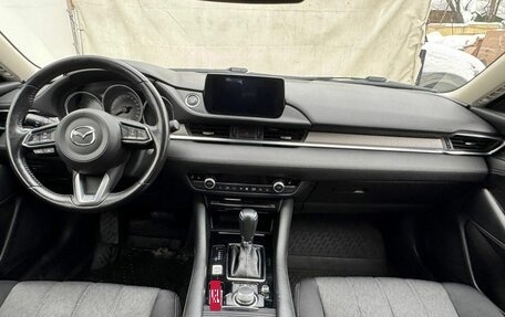 Mazda 6, 2021 год, 1 900 000 рублей, 9 фотография