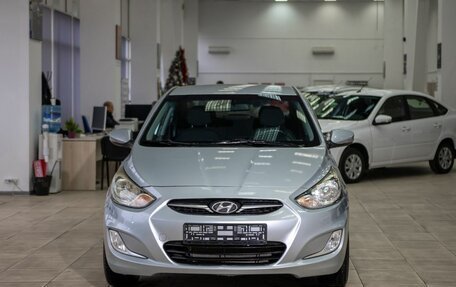 Hyundai Solaris II рестайлинг, 2012 год, 780 000 рублей, 2 фотография