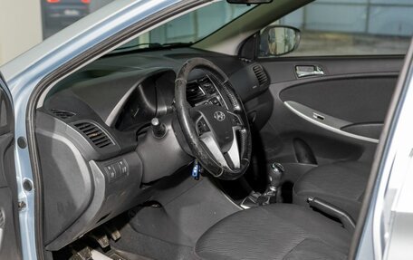 Hyundai Solaris II рестайлинг, 2012 год, 780 000 рублей, 7 фотография