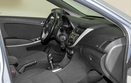 Hyundai Solaris II рестайлинг, 2012 год, 780 000 рублей, 12 фотография