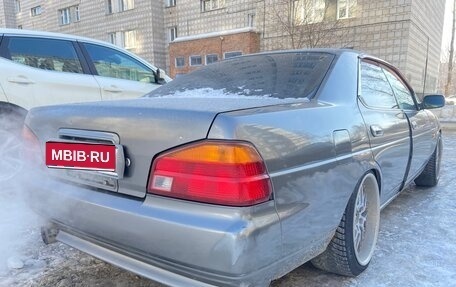 Nissan Laurel VIII, 1997 год, 300 000 рублей, 1 фотография