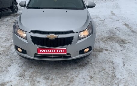 Chevrolet Cruze II, 2012 год, 800 000 рублей, 1 фотография