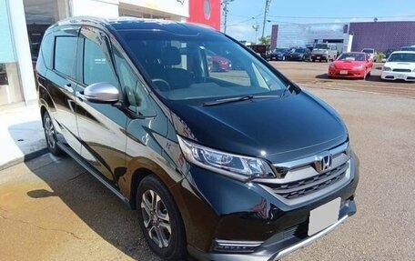 Honda Freed II, 2022 год, 1 354 000 рублей, 1 фотография