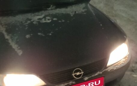 Opel Vectra B рестайлинг, 1996 год, 50 000 рублей, 3 фотография