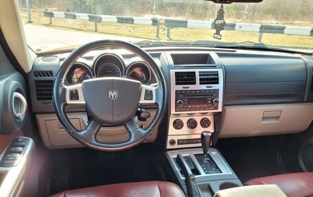 Dodge Nitro, 2007 год, 1 100 000 рублей, 10 фотография