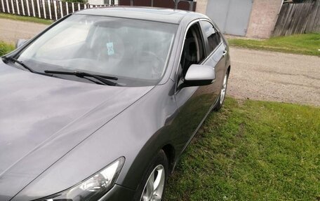 Honda Accord VIII рестайлинг, 2010 год, 1 100 000 рублей, 3 фотография