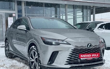 Lexus RX IV рестайлинг, 2024 год, 6 500 000 рублей, 4 фотография