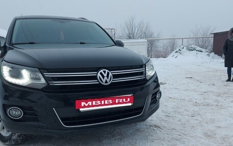 Volkswagen Tiguan I, 2011 год, 1 350 000 рублей, 6 фотография