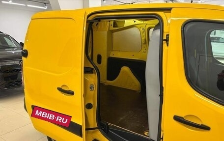 Peugeot Partner II рестайлинг 2, 2021 год, 2 099 000 рублей, 4 фотография