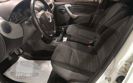 Renault Sandero I, 2013 год, 550 000 рублей, 7 фотография