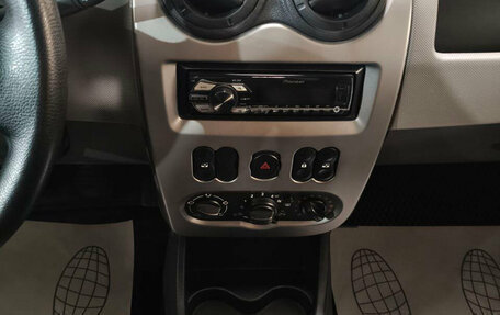 Renault Sandero I, 2013 год, 550 000 рублей, 13 фотография