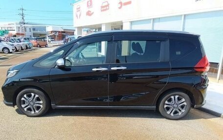 Honda Freed II, 2022 год, 1 354 000 рублей, 4 фотография