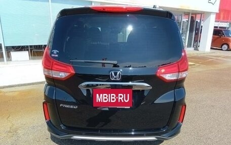 Honda Freed II, 2022 год, 1 354 000 рублей, 6 фотография